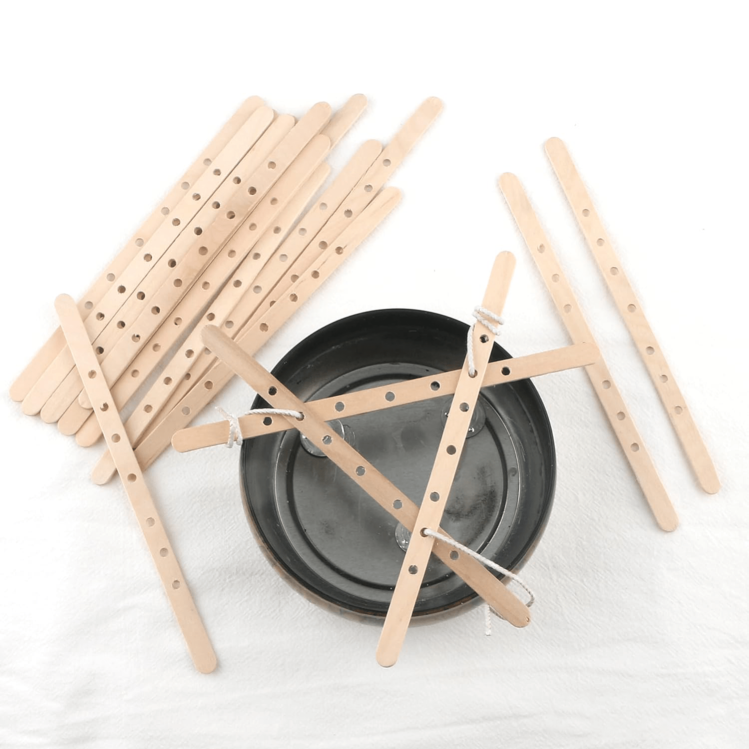 قاعدة خشبية لشمعات الإضاءة  وعدة فتحات ,20 قطعة ، لتثبيت الفتيل